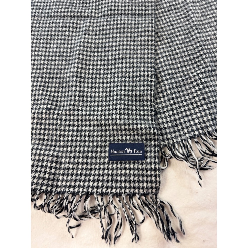 Hunters Run Black White Houndstooth Fringed Winter Scarf Woven Rectangle - Picture 2 of 4